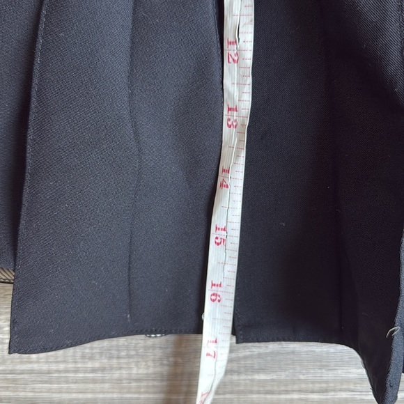 Alice and Oliva Employed pleated mini skirt - Picture 6 of 7